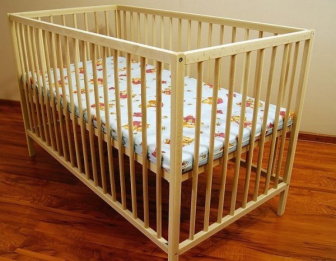 Postieľka s kompletnou výbavou model - 2
