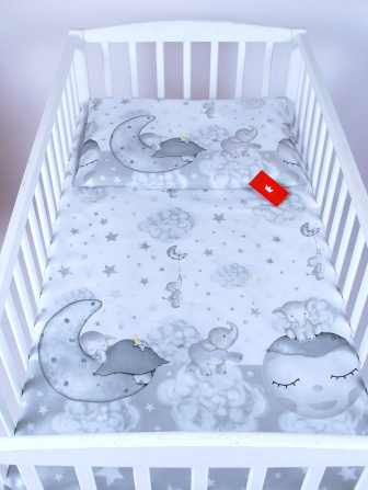 Detské obliečky do postieľky 100/135 cm - Slon na Mesiaci / sivá