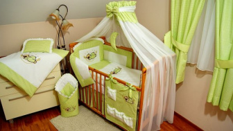 Postýlka + luxusní vyšívaná sada vzor - 322A