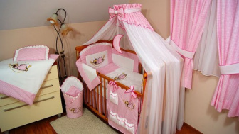 Postýlka + luxusní vyšívaná sada vzor - 324A