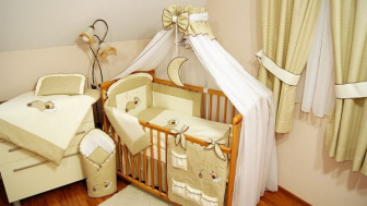 Postýlka + luxusní vyšívaná sada vzor - 500