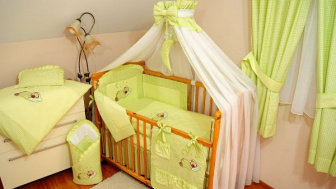 Postýlka + luxusní vyšívaná sada vzor - 502