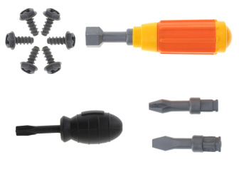 Farmársky traktor s ohradou a vozmi