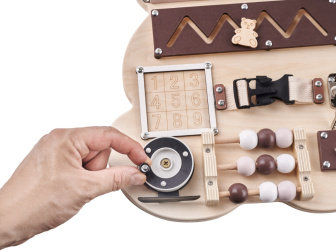 Doska manuálnej zručnosti a pozornosti - medvedík