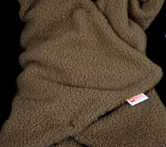 Zavinovacia deka do autosedačky - hnedá