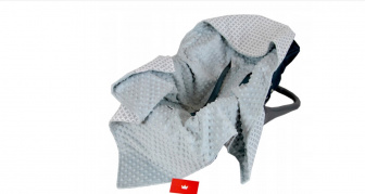 Zavinovací deka do autosedačky šedá maroko