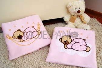 Dětská deka s výšivkou růžová