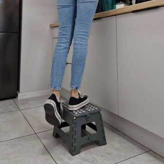 Skladací schodík / stolička - Siva