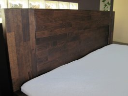 Posteľ LK4 180x200 cm - bukový masív o sile 4 cm + rošt ZADARMO