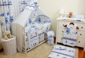 Souprava do postýlky 12 dílů - model 10