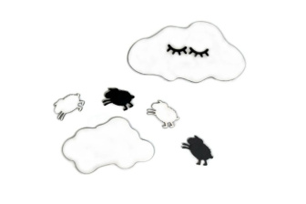 Dřevěná dekorace na zeď - mráčky s ovečkami