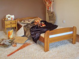 Postel z masivu Syntia barva olše 80 x 200 cm