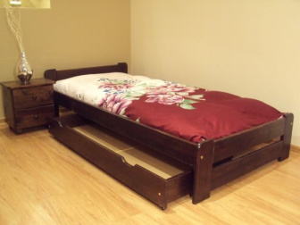 Zvýšená postel Halle 80x200 cm + rošt - ořech