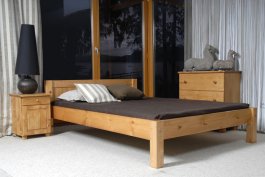 Postel Viktorka 140 x 200 cm olše - masiv borovice